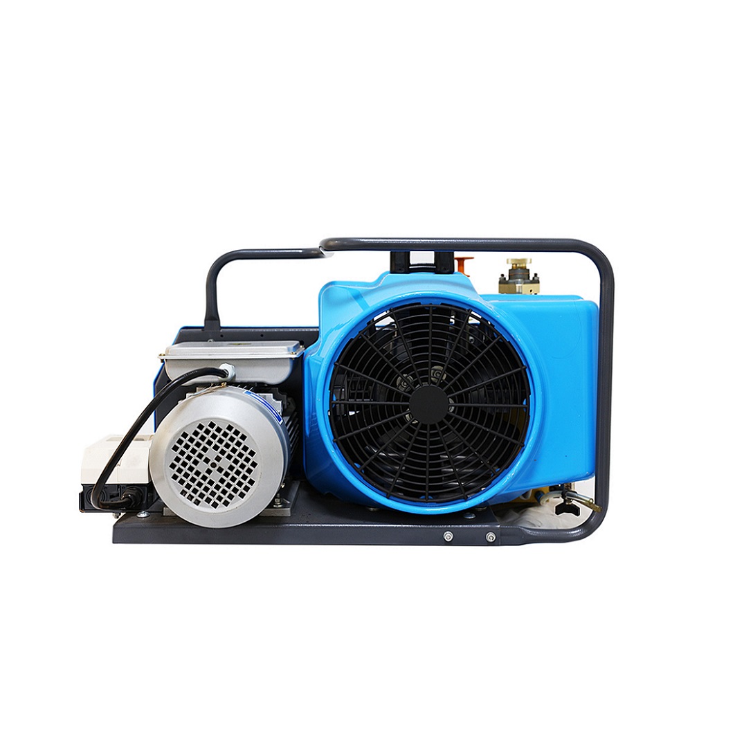 Scuba diving air compressor