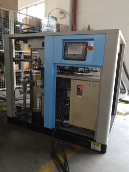 132kw175hp oil free screw air compressor